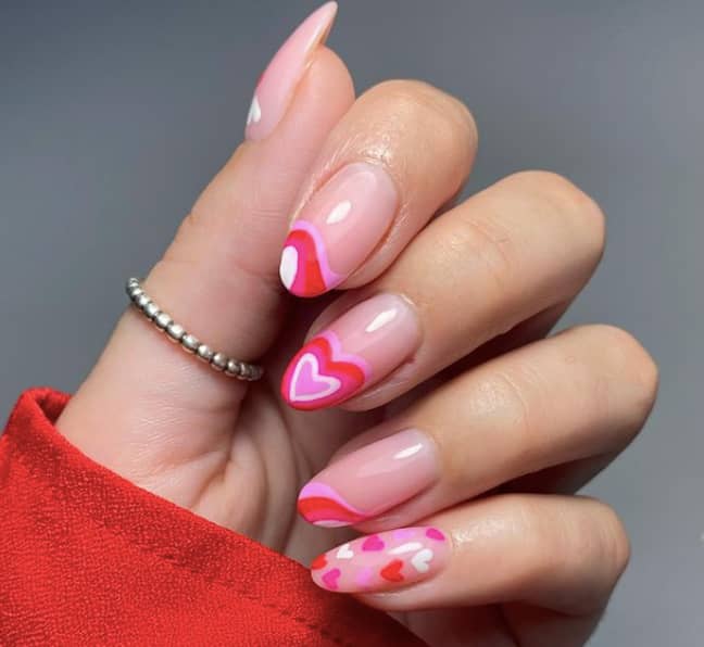 The Raspberry Ripple pattern doesn't need to be on the full nail (Credit: aimeekylebeauty)