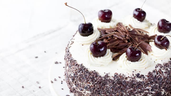 Black Forest Gateau Is The Hair Colour That S All Over Instagram This Season Tyla